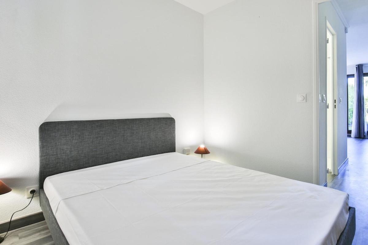 Superbe 2 Piece Tout Confort , Piscine /Ac/Parking Villa Villefranche-sur-Mer Ngoại thất bức ảnh